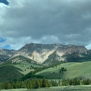 Meet your Posher, Beth